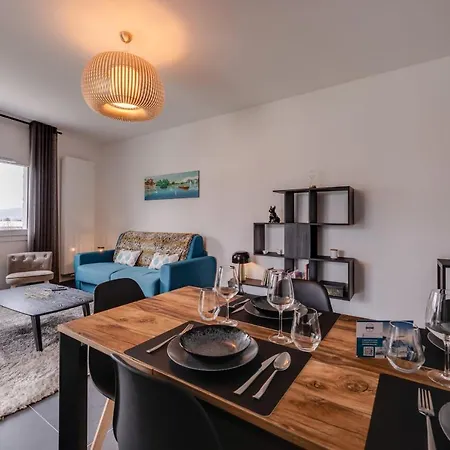 Ferienhaus Le 305 - T3 With Garage And Beautiful Terrace Annecy