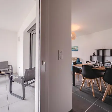 Le 305 - T3 With Garage And Beautiful Terrace Hébergement de vacances