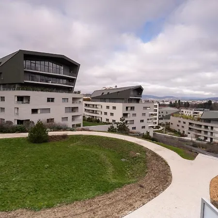 Hébergement de vacances Le 305 - T3 With Garage And Beautiful Terrace