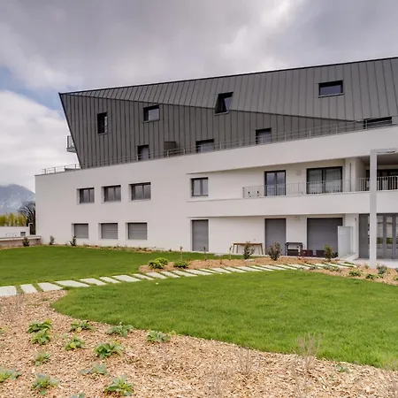 Hébergement de vacances Le 305 - T3 With Garage And Beautiful Terrace Annecy