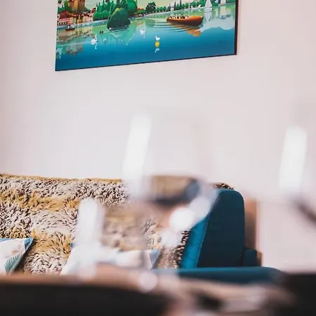 Hébergement de vacances Le 305 - T3 With Garage And Beautiful Terrace *